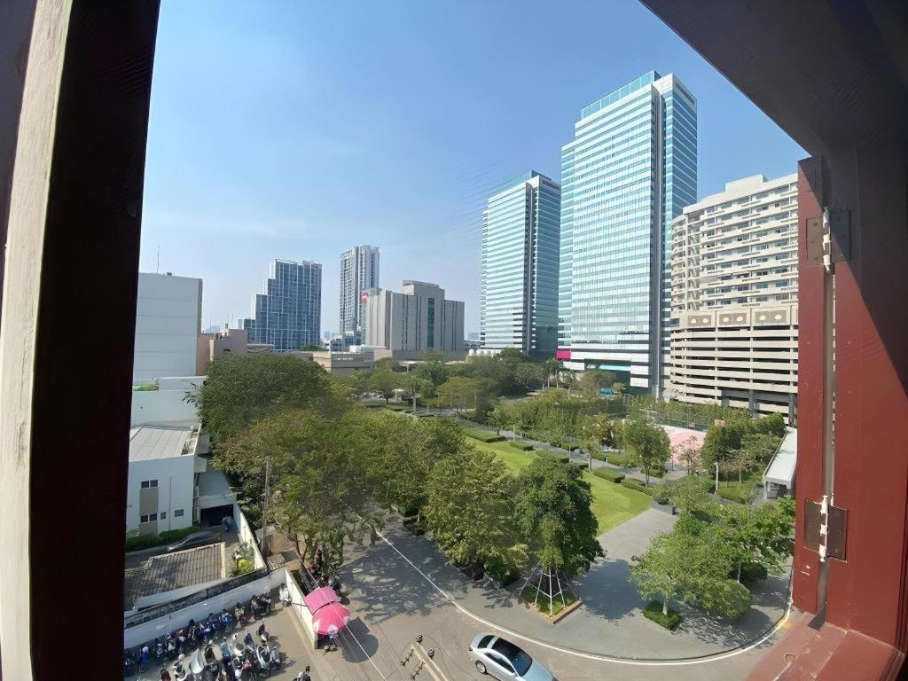 Rest@Ratchada Hotel กรุงเทพมหานคร ภายนอก รูปภาพ